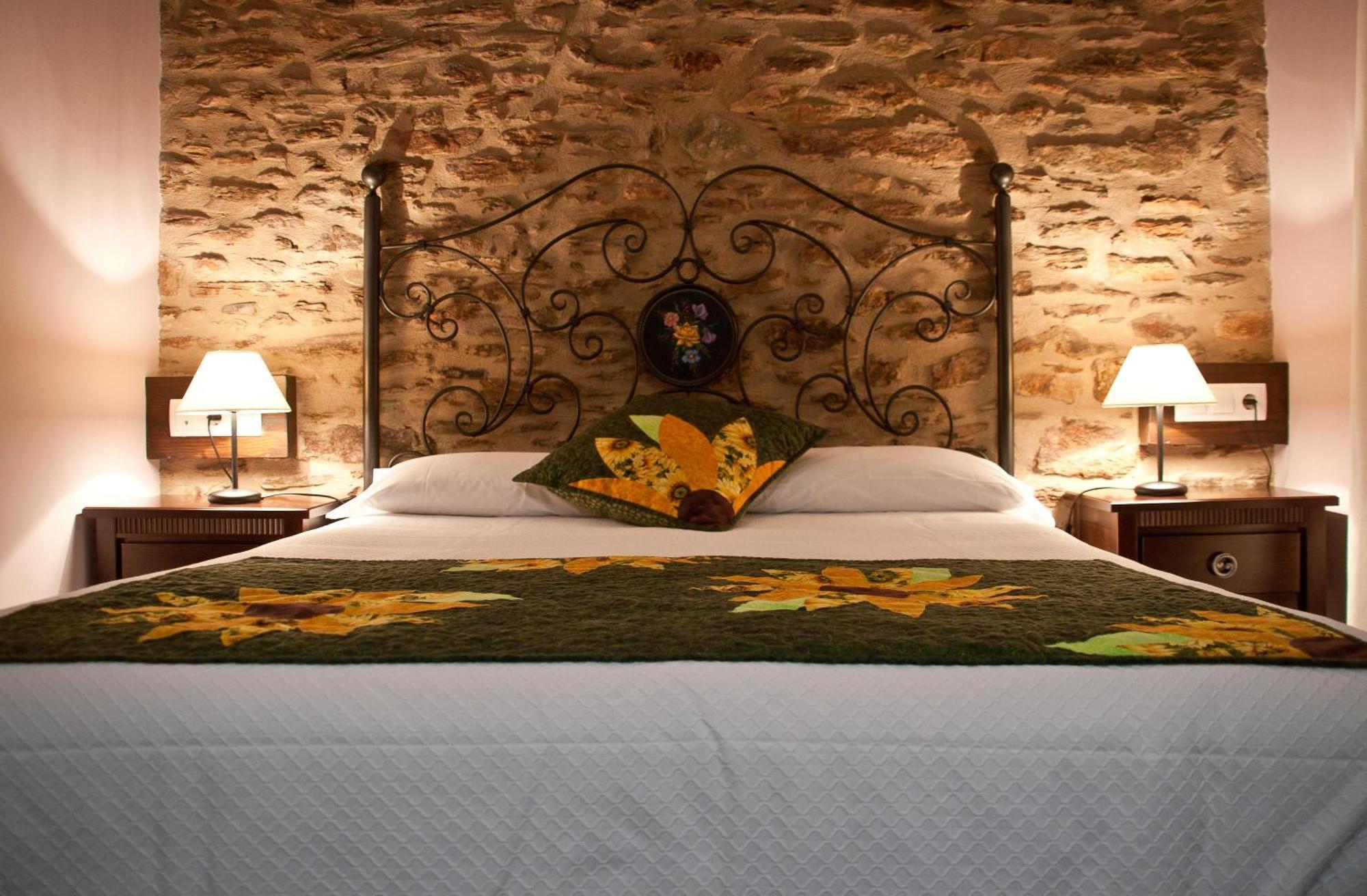 Casa Rural La Comella Tirvia Exteriér fotografie