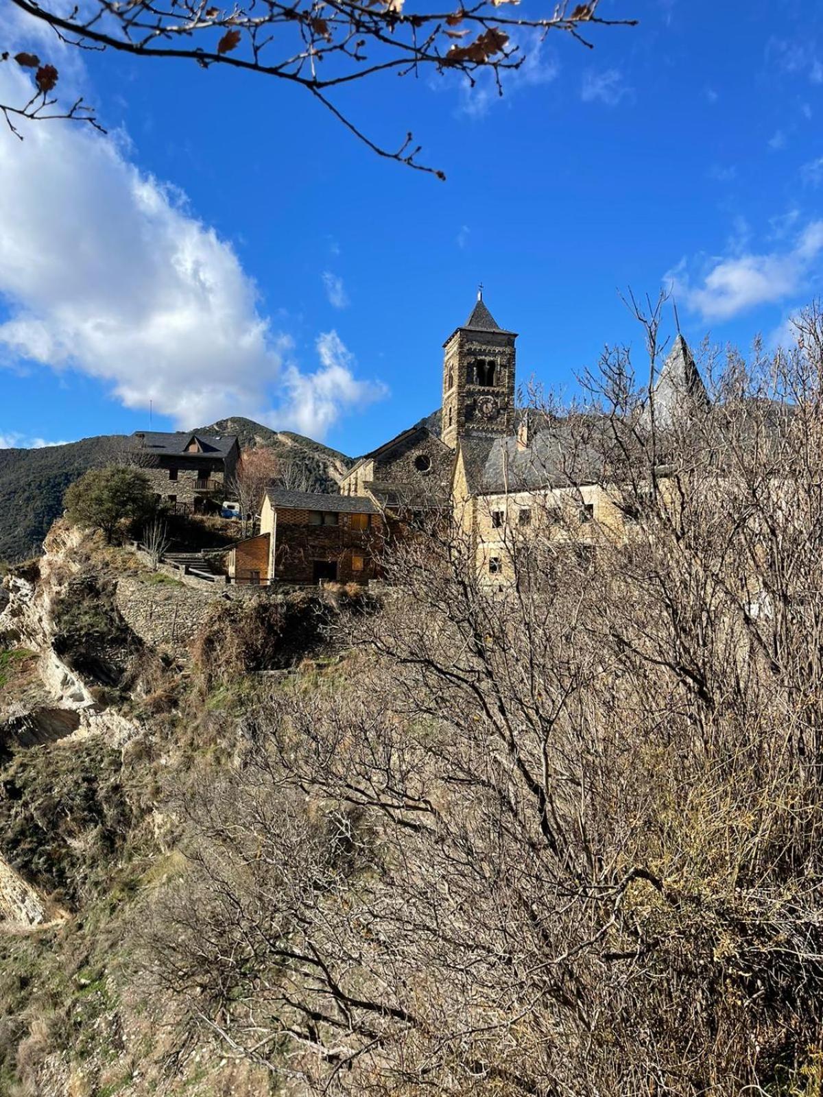 Casa Rural La Comella Tirvia Exteriér fotografie