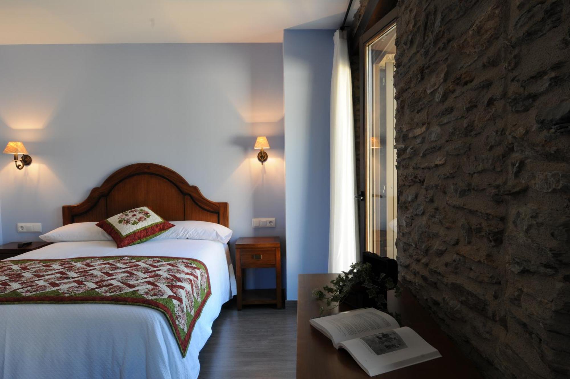 Casa Rural La Comella Tirvia Exteriér fotografie