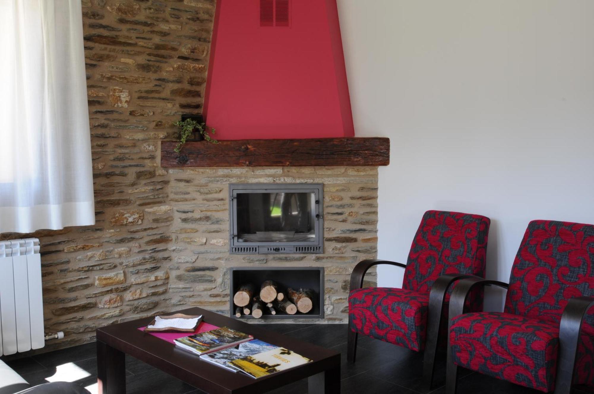 Casa Rural La Comella Tirvia Exteriér fotografie