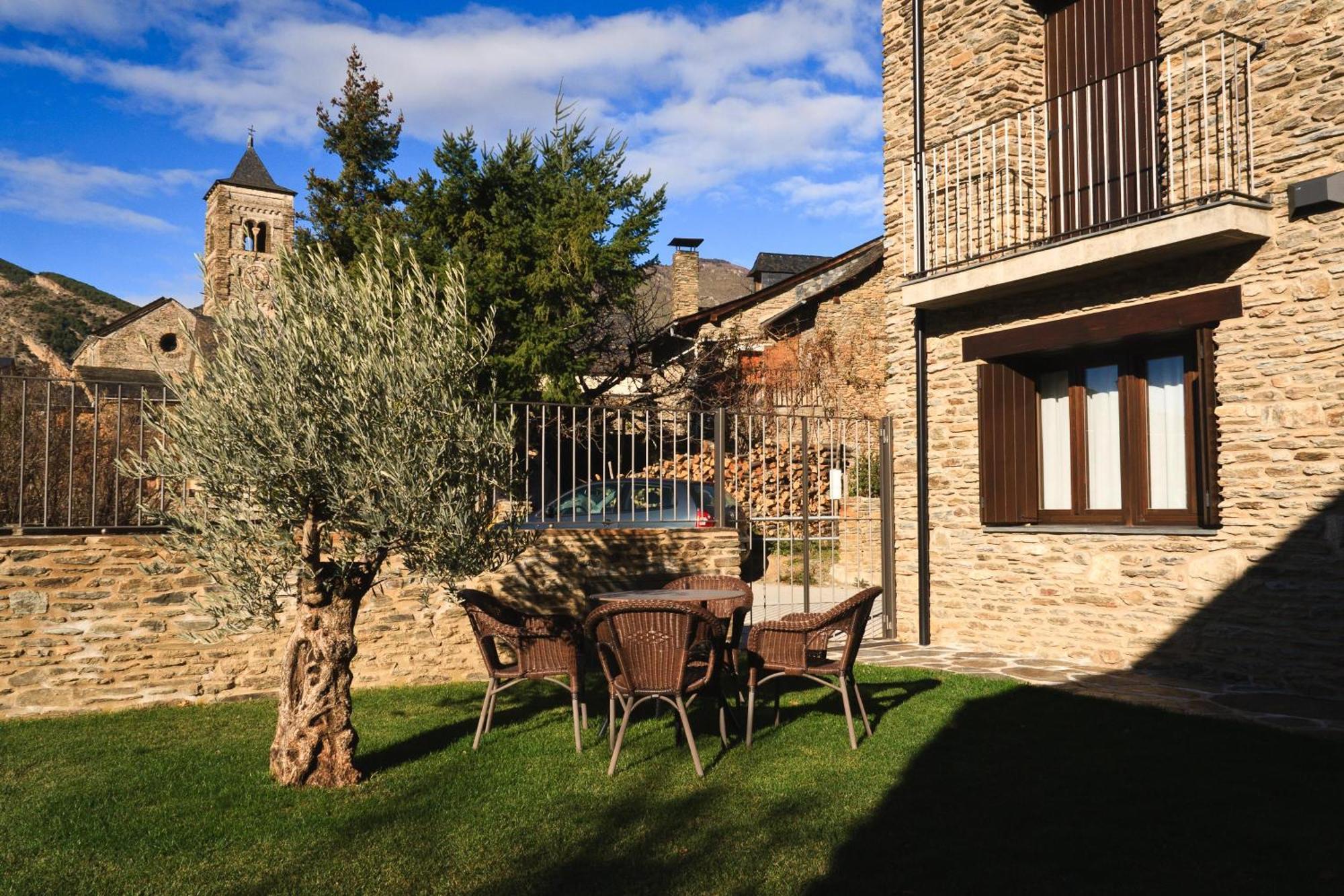 Casa Rural La Comella Tirvia Exteriér fotografie